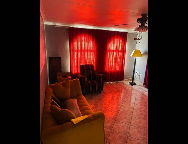 3 BEDROOM PROPERTY TO RENT IN ZAKARIYYA PARK